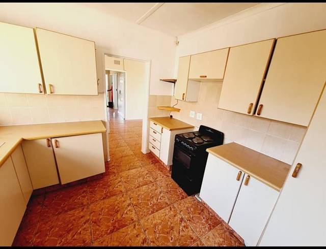 3 BEDROOM PROPERTY TO RENT IN MINNEBRONNE